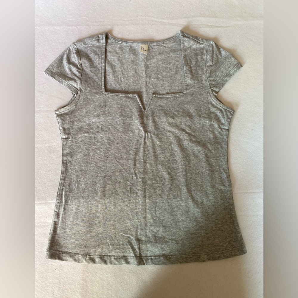 Stylish Gray Fitted Square Neck Top Short cap Sleeves Size Small